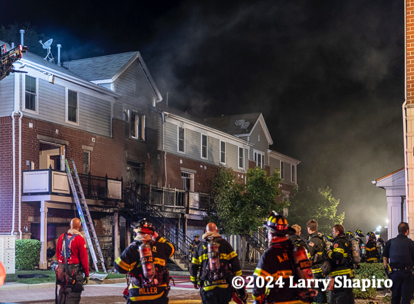 #chicagoareafire.com; #larryshapiro; #shapirophotography.net; #townhousefire; #ArlingtonHeightsFD; #firescene; #aftermath;