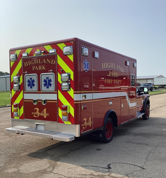 #chicagoareafire.com; #ambulance; #Horton; #HighlandParkFD;