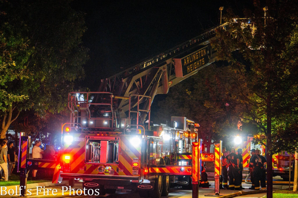 #chicagoareafire.com; #ArlingtonHeightsFD; #JimmyBolf; #firescene;