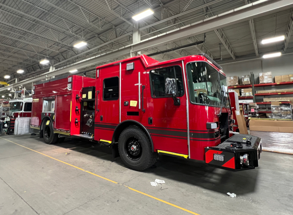 #chicagoareafire.com; #larryshapiro; #larryshapiro.tumblr.com; #shapirophotography.net; #FireTruck; #HME; #factory; #beingbuilt; #InvernessFPD;