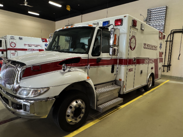 #chicagoareafire.com; #ambulance; #forsale; #Excellance; #IHC; #Type1; #Bristol-KendallFPD;