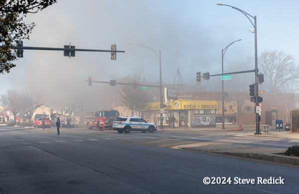 #chicagoareafire.com; #ChicagoFD; #SteveRedicl; #firescene;