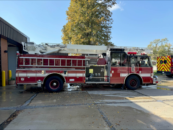 #chicagoareafire.com; #FireTruck; #Pierce; #Lance; #Skyboom; #forsale; #HazelCrestFD;