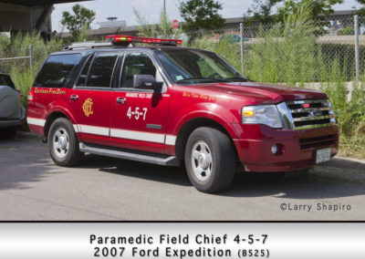 Chicago FD Paramedic Field Chief 4-5-7
