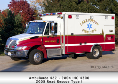 Lake Forest FD Ambulance 422 - 2004 IHC 4300 -2005 Road Rescue Type I