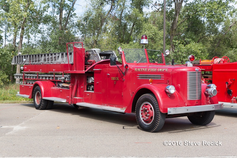 antique Racine fire truck « chicagoareafire.com