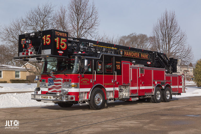 Pierce Arrow XT tower ladder « chicagoareafire.com