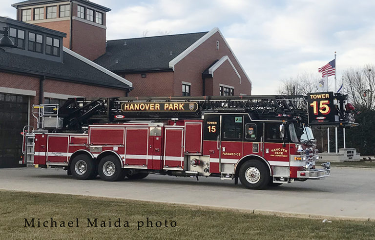 Pierce Arrow XT tower ladder « chicagoareafire.com