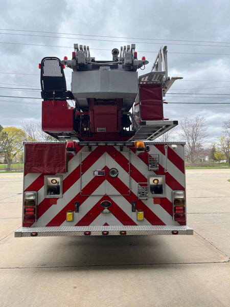 #chicagoareafire.com; #FireTruck; #forsale; #CountrysideFPD; #HME; #SLe; #Metz; #rosenbaueramerica;