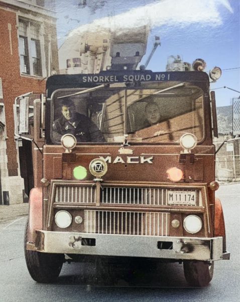 #chicagoareafire.com; #ChicagoFD; #hiroty; #MackMB; #SS1; #SnorkelSquad1; #history;