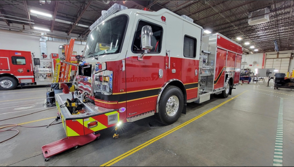 #chicagoareafire.com; #FireTruck; #rosenbaueramerica; #LemontFPD; #Commander; #beingbuilt;