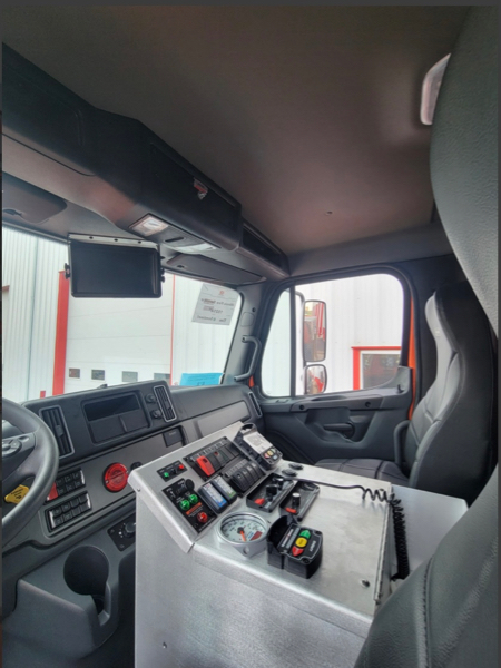 #chicagoareafire.com; #rosenbaueramerica; Firetruck; #Freightliner; #beingbuilt; #IFSI; #IllinoisFireServiceInstitute;